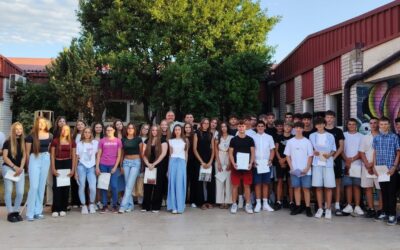 SVEČANA PODJELA SVJEDODŽBI OSMAŠIMA / CERIMONIA SOLENNE DI CONSEGNA DELLE PAGELLE AGLI ALUNNI DELLE OTTAVE CLASSI